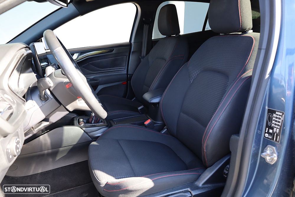 Ford Focus SW 1.0 EcoBoost MHEV ST-Line X - 51