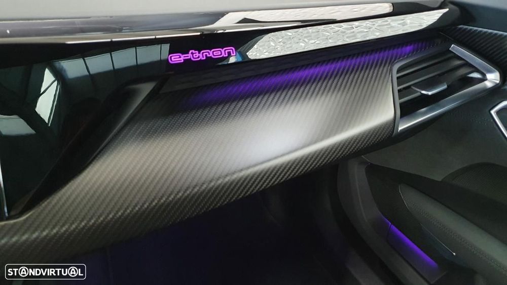 Audi e-tron GT quattro - 16