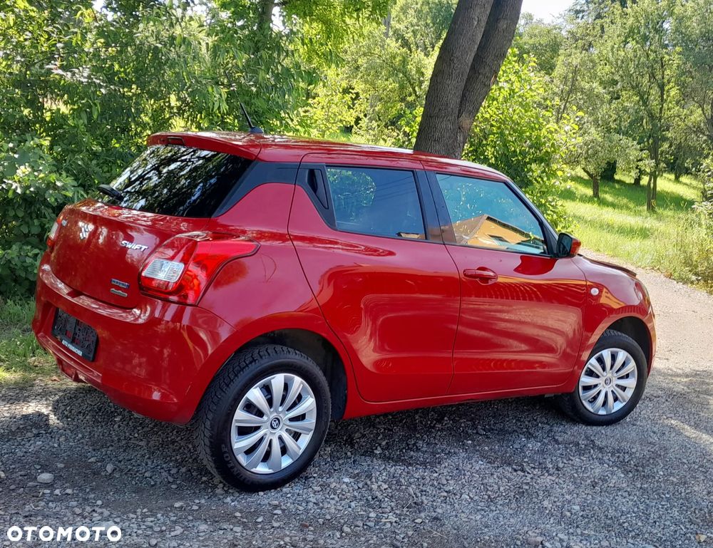 Suzuki Swift 1.2 Dualjet Hybrid Allgrip Comfort - 3