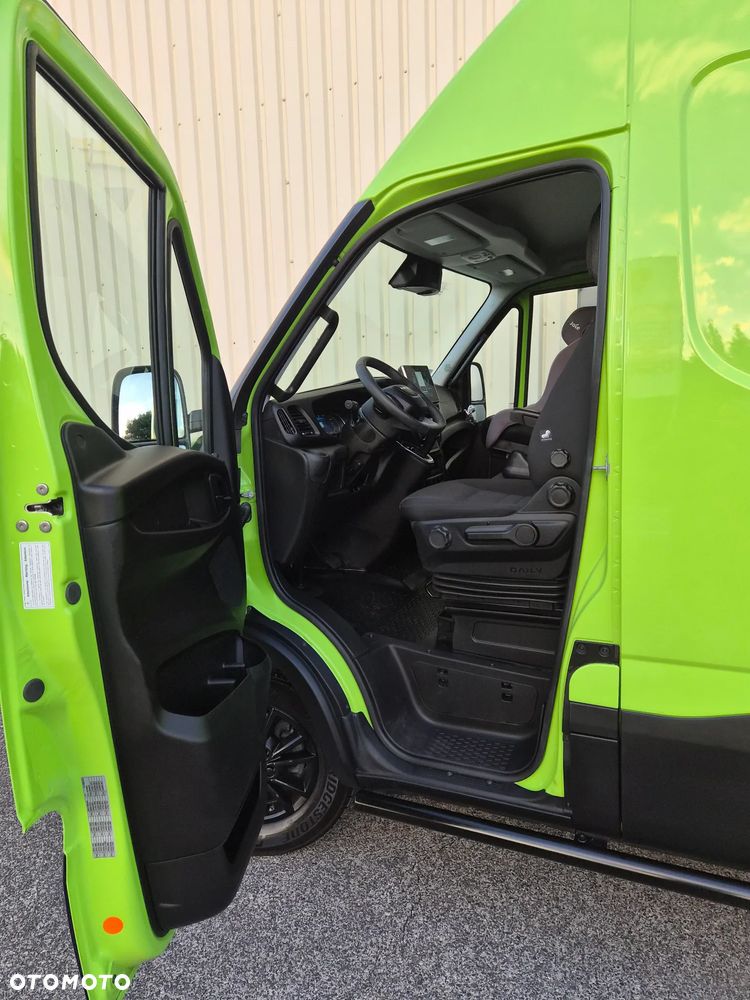 Iveco Daily 35S21 - 22