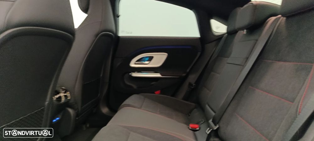 Mercedes-Benz CLA 250+ EQ - 24