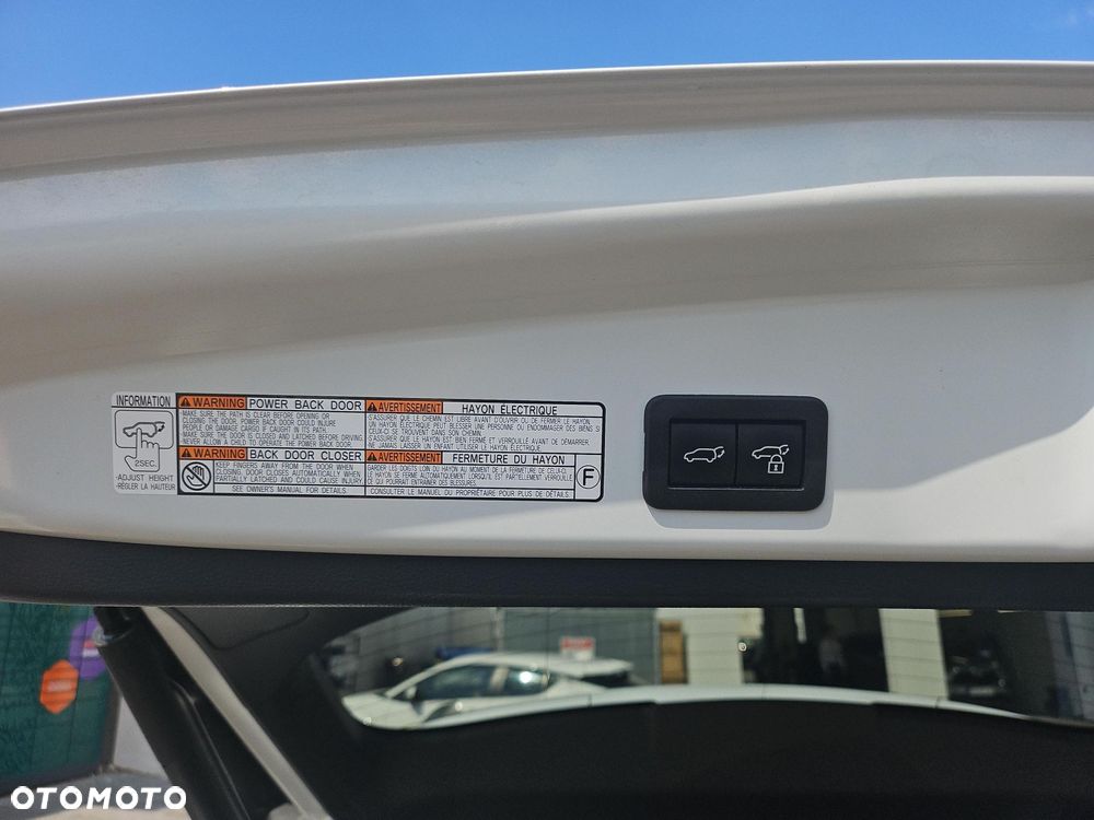 Toyota Corolla Cross 2.0 Hybrid Premiere Edition - 14