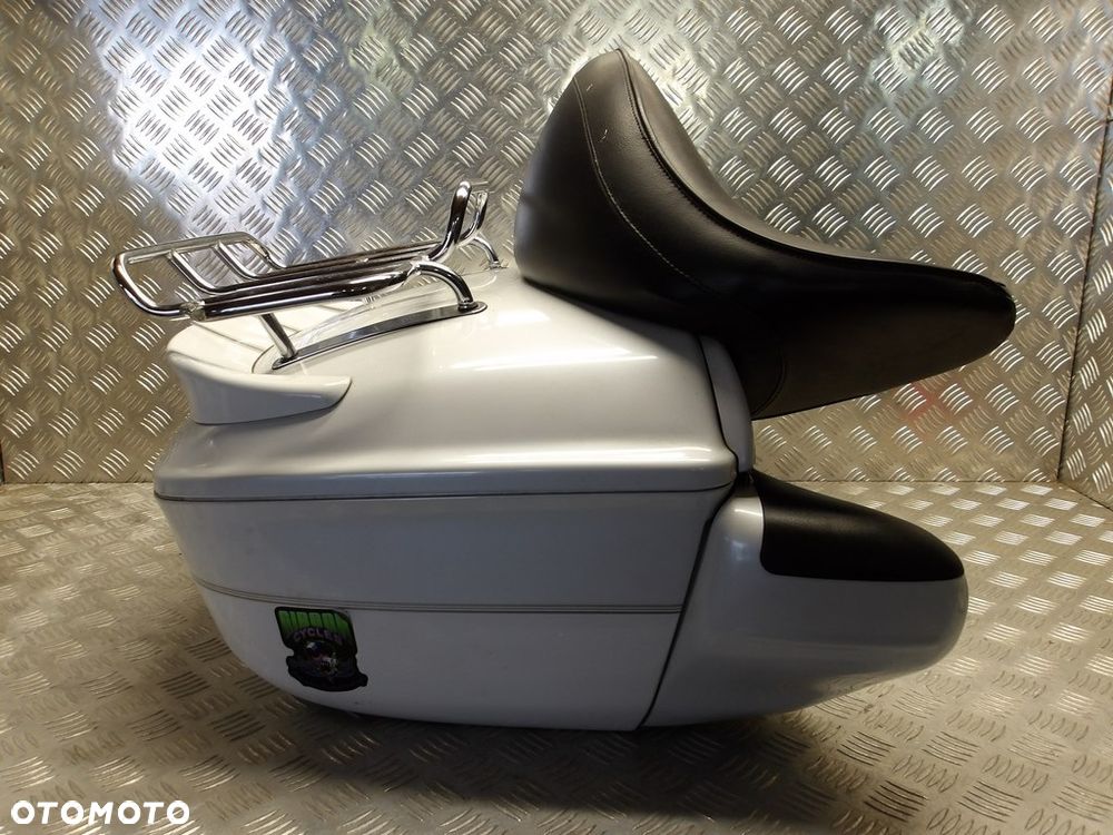 Kufer centralny kompletny YAMAHA XVZ 1300 ROYAL STAR VENTURE 99-13r   PN. 4XY-W2846-00 - 7