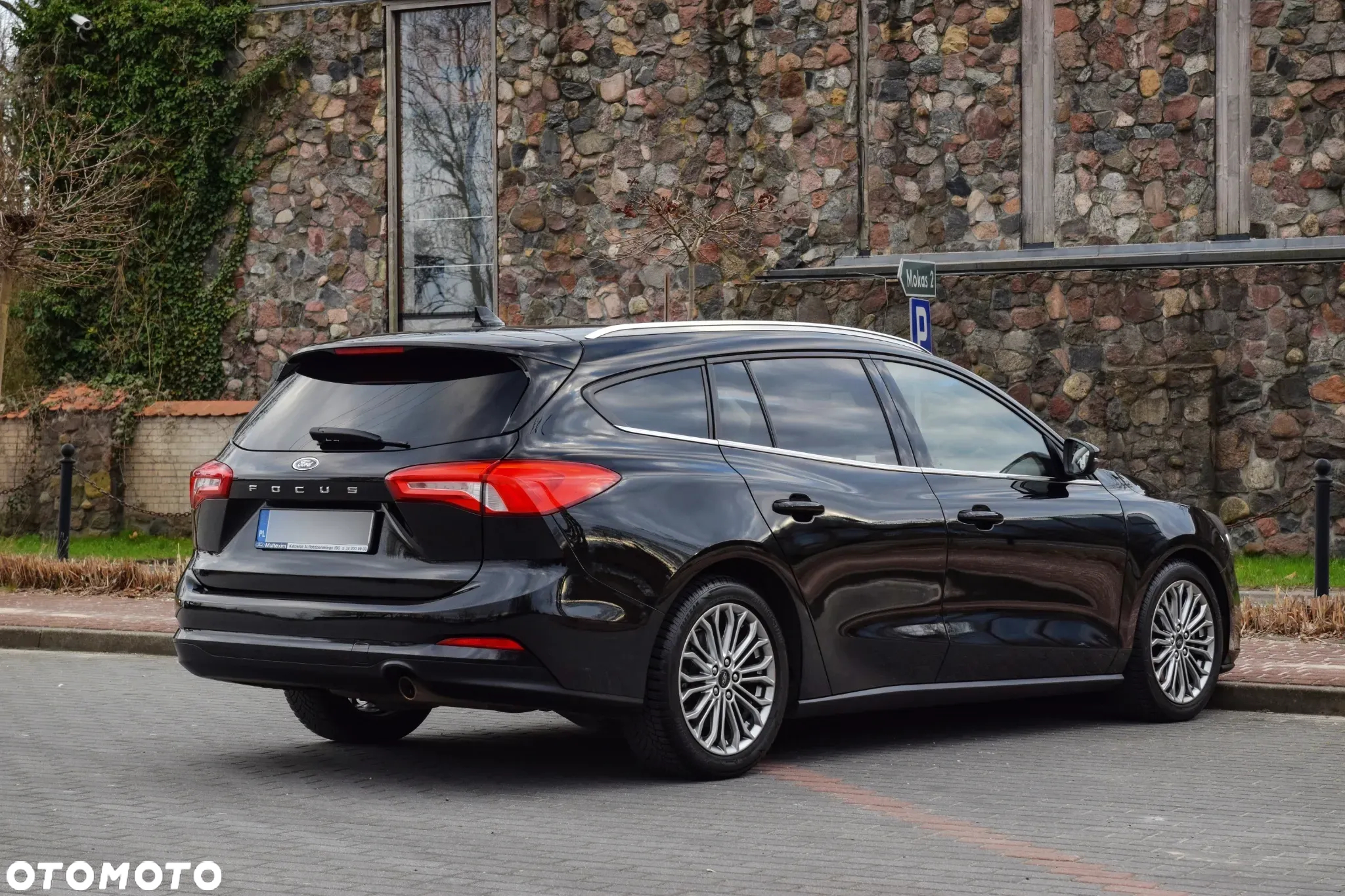 Ford Focus 1.5 EcoBoost Titanium X - 12