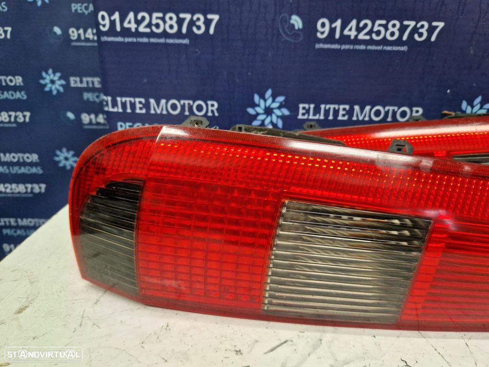 Farolins usados FORD FUSION farolim direito esquerdo - 2