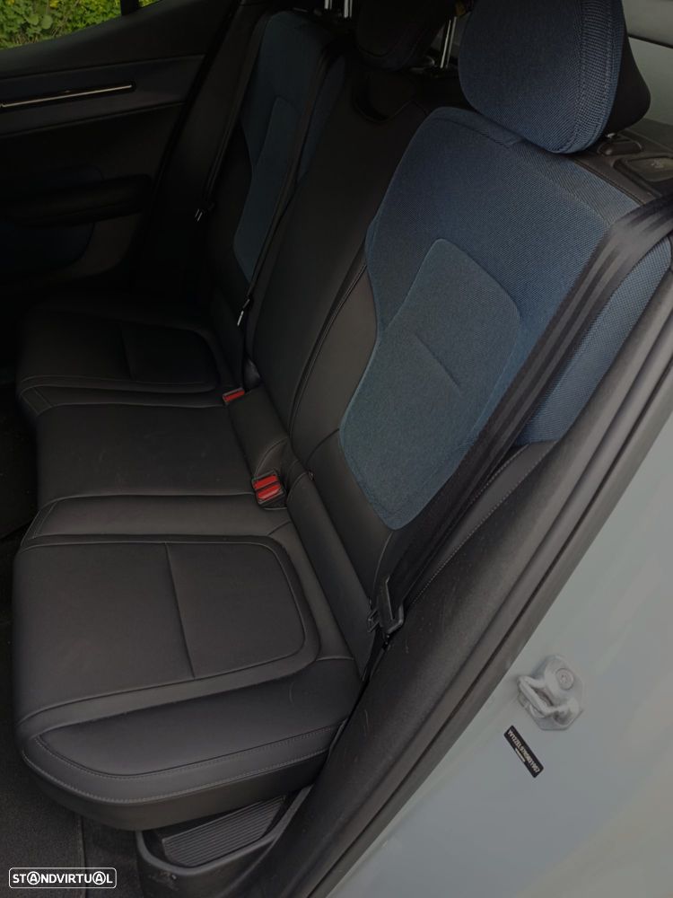 Volvo EX30 69 kWh Single Motor Extended Range Core - 5