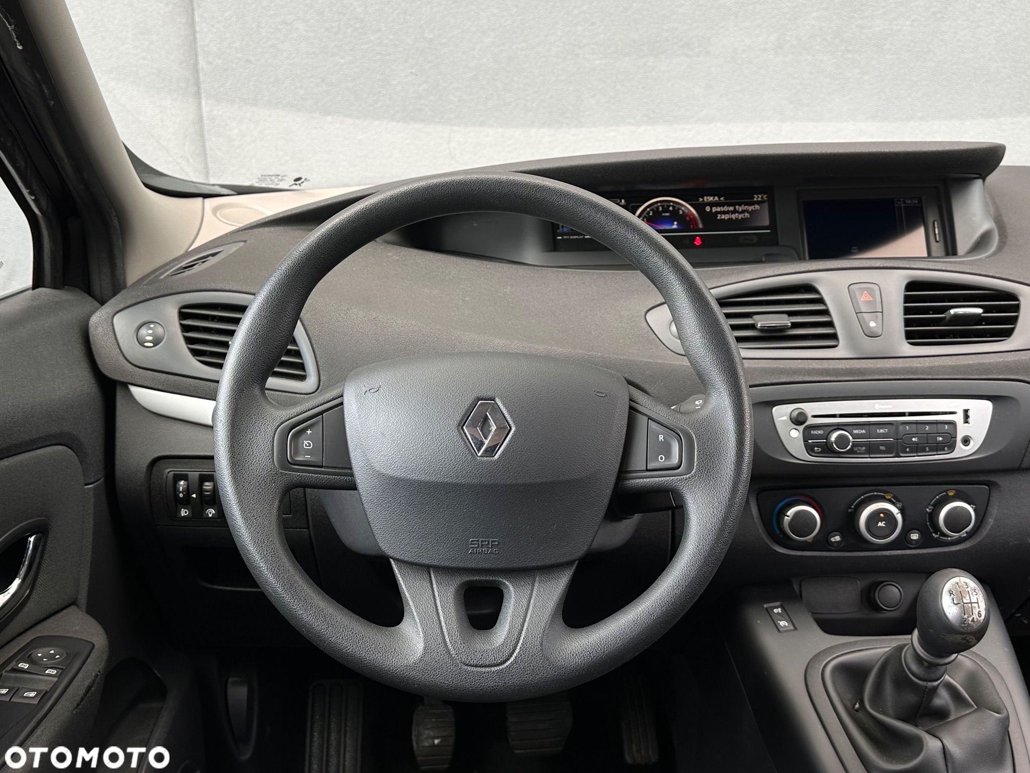 Renault Scenic 1.6 16V 110 Dynamique - 5