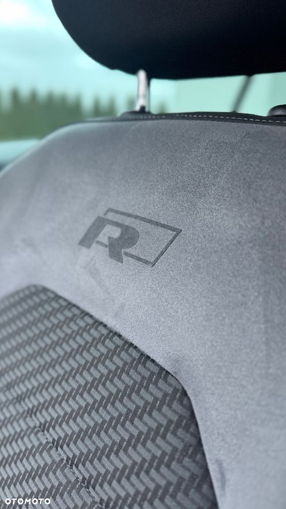 Volkswagen Golf - 14