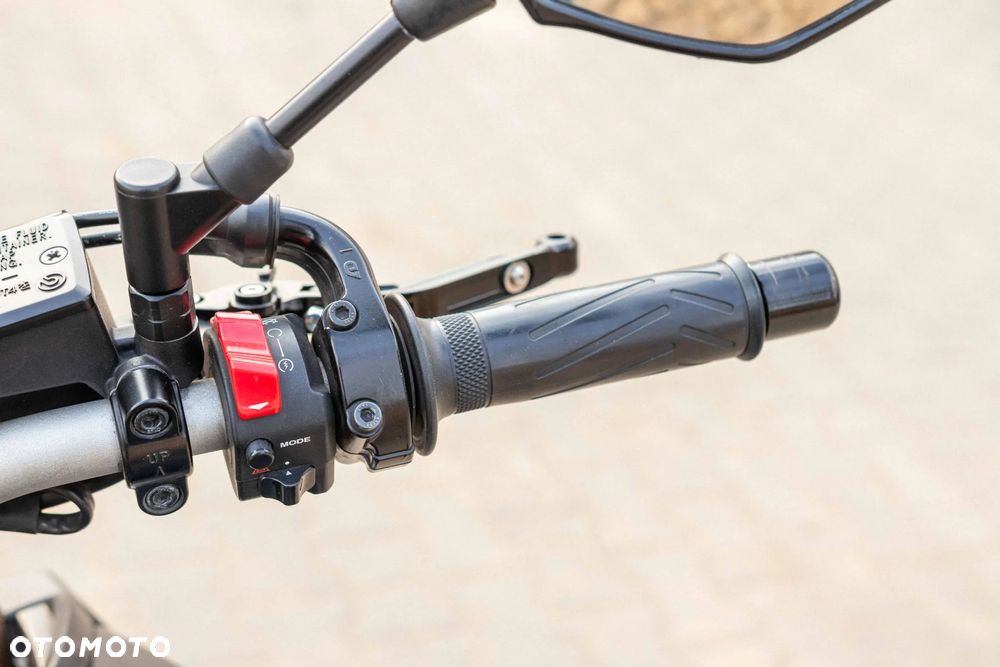 Yamaha MT - 36