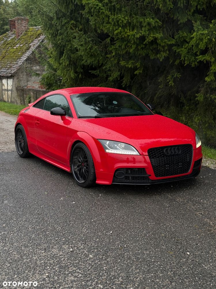 Audi TT S Coupé - 1