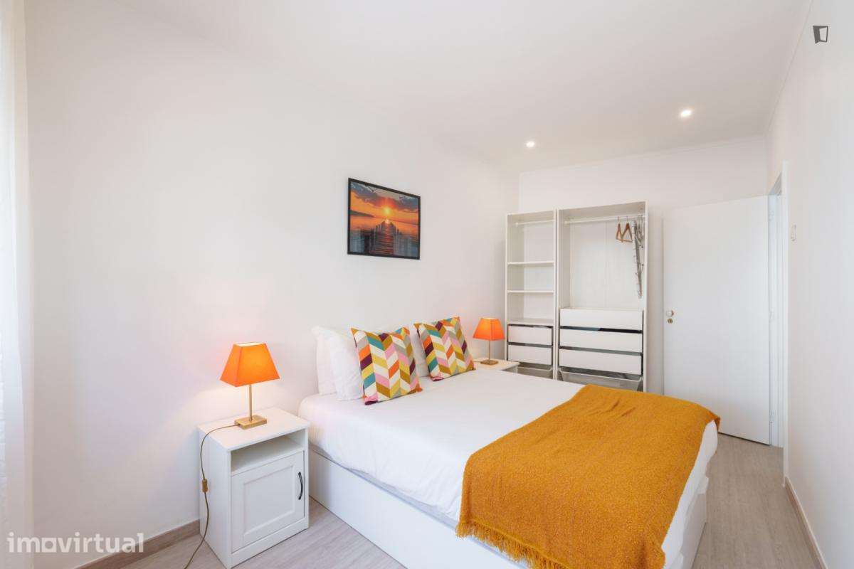 Apartamento com 1 quartos - localizado em Mafamude Porto - Grande imagem: 5/17