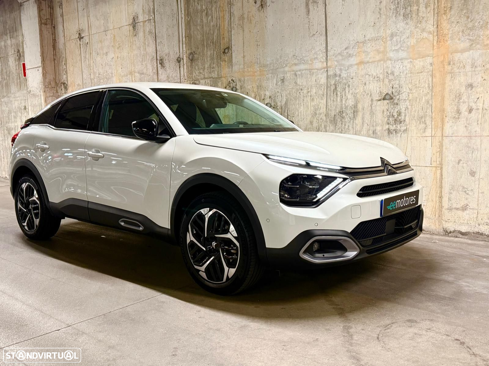 Citroën C4 1.2 PureTech Shine Pack EAT8 - 6