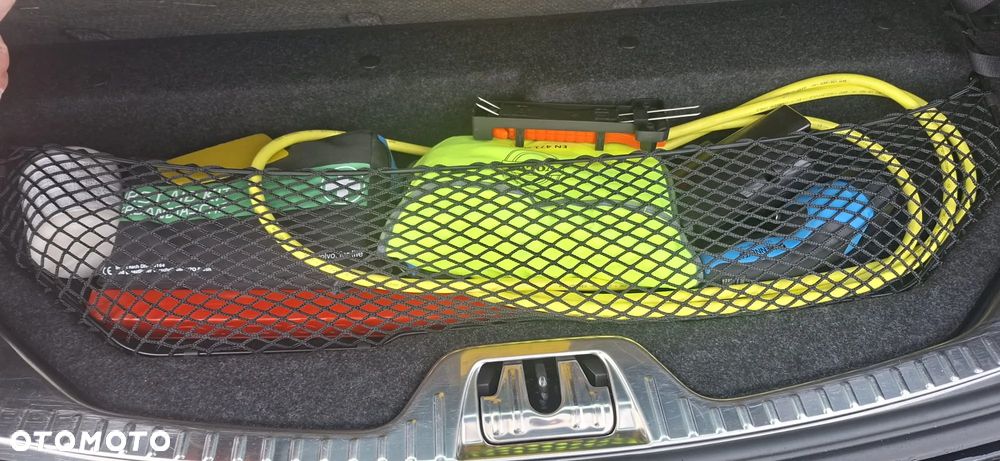 Volvo V60 D6 AWD Plug-in Hybrid Summum - 31