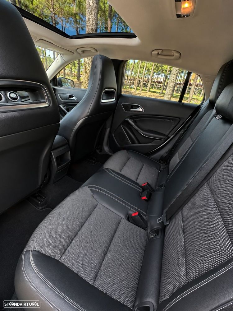 Mercedes-Benz CLA 200 - 14