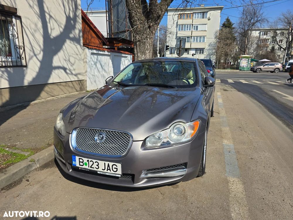 Jaguar XF 3.0 V6 Premium Luxury - 1