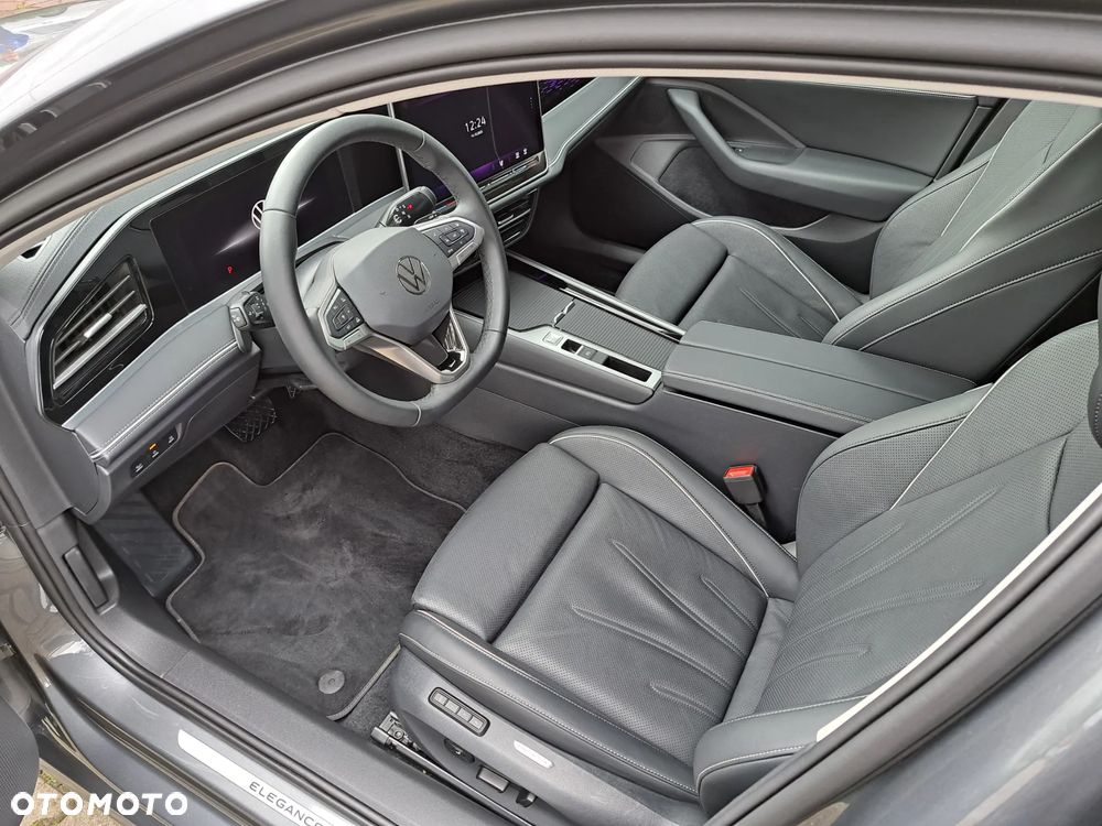 Volkswagen Passat 2.0 TDI SCR Elegance DSG - 9