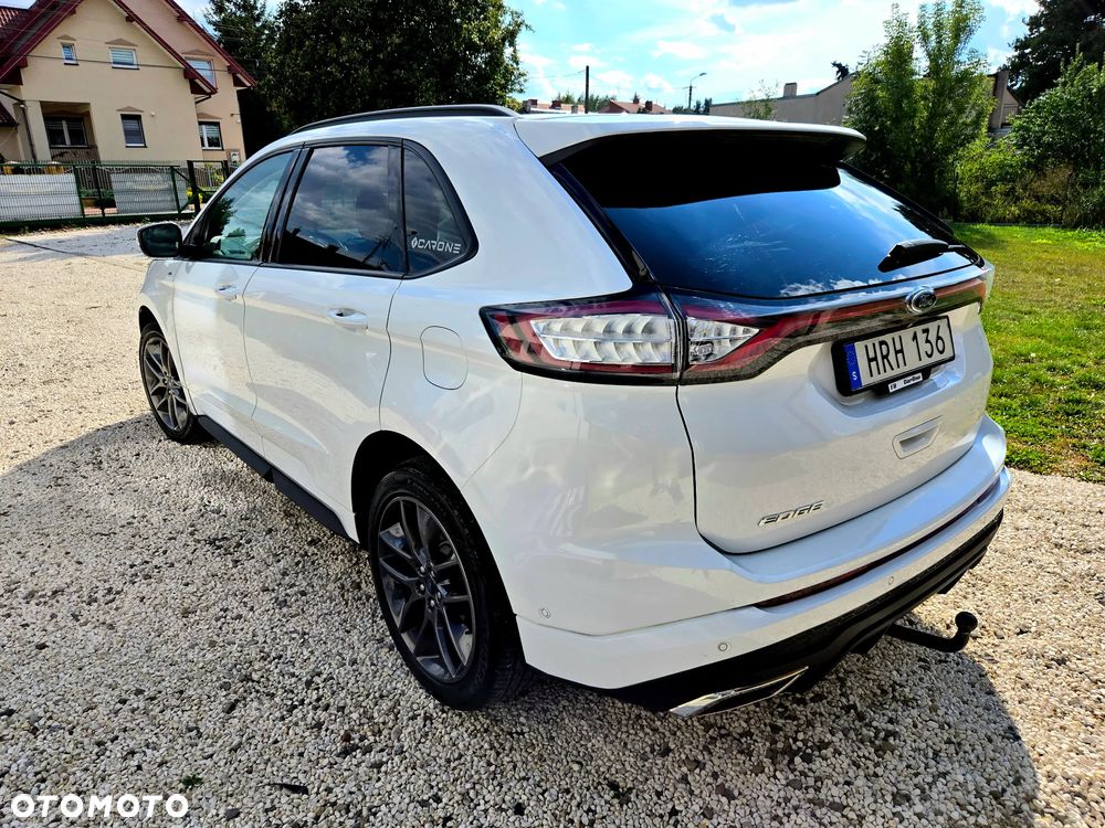 Ford Edge 2.0 TDCi Twin-Turbo 4WD ST-Line - 12