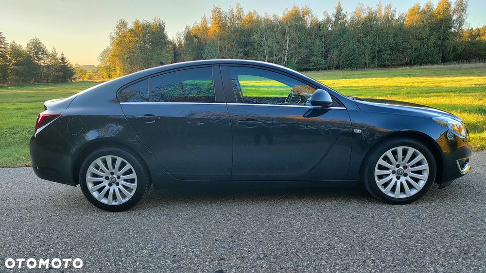 Opel Insignia - 35