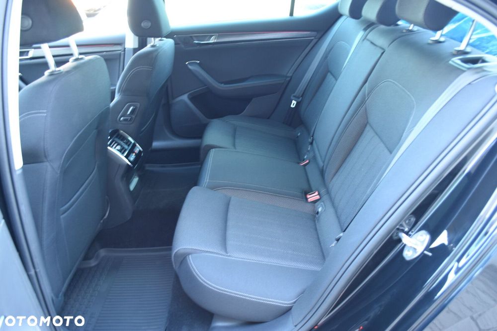 Skoda Superb - 34