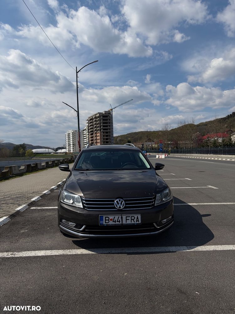 Volkswagen Passat 2.0 TDI BlueMotion Technology DSG Highline - 2