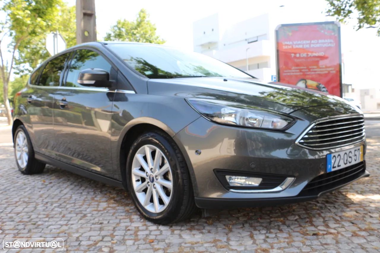 Ford Focus 1.0 SCTi Titanium - 1