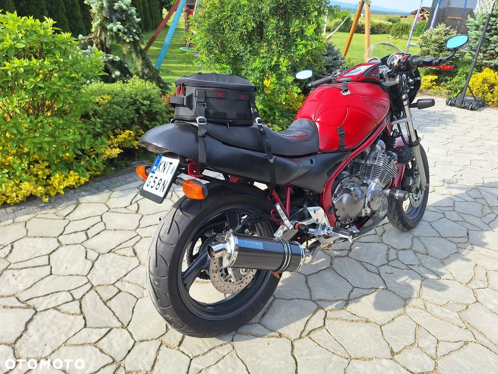 Yamaha XJ - 6