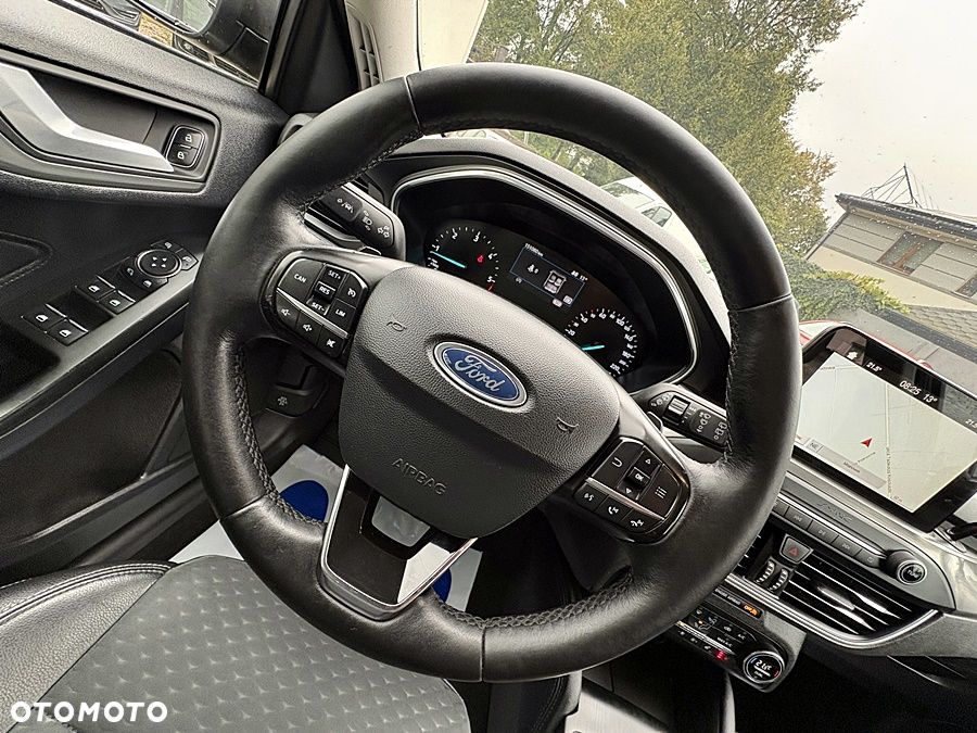 Ford Focus 1.5 EcoBlue Start-Stopp-System COOL&CONNECT - 24