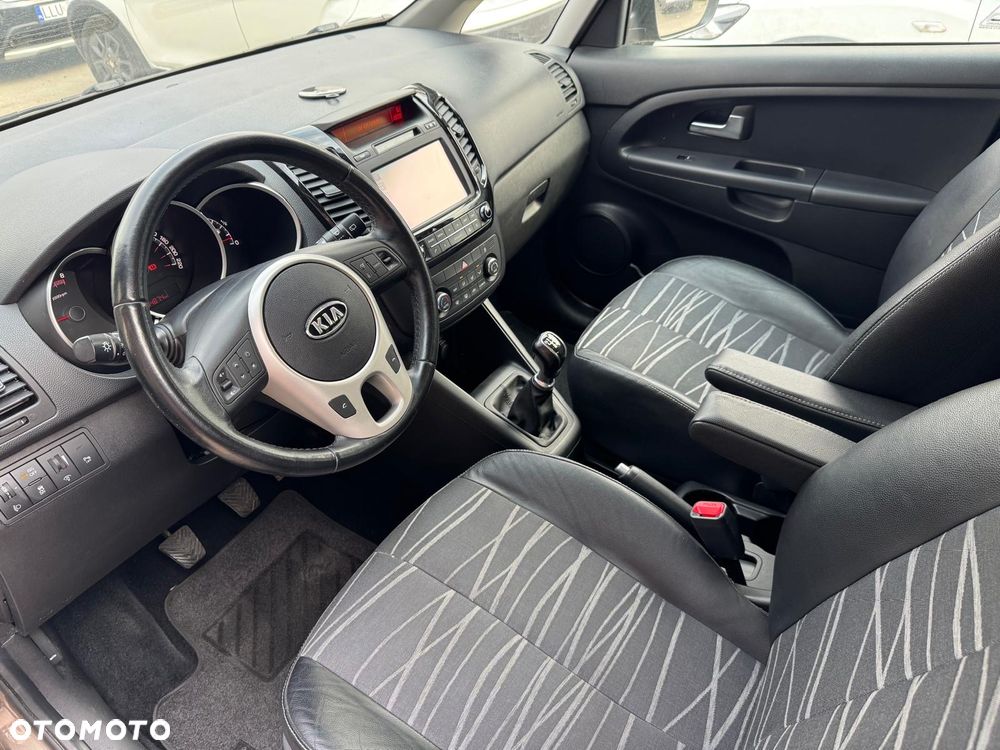 Kia Venga 1.4 Smart - 6