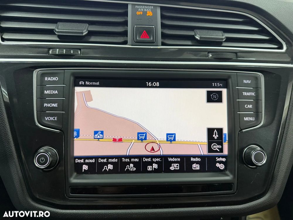 Volkswagen Tiguan 2.0 TDI SCR 4MOTION (BlueMotion Techn.) DSG Sound - 31