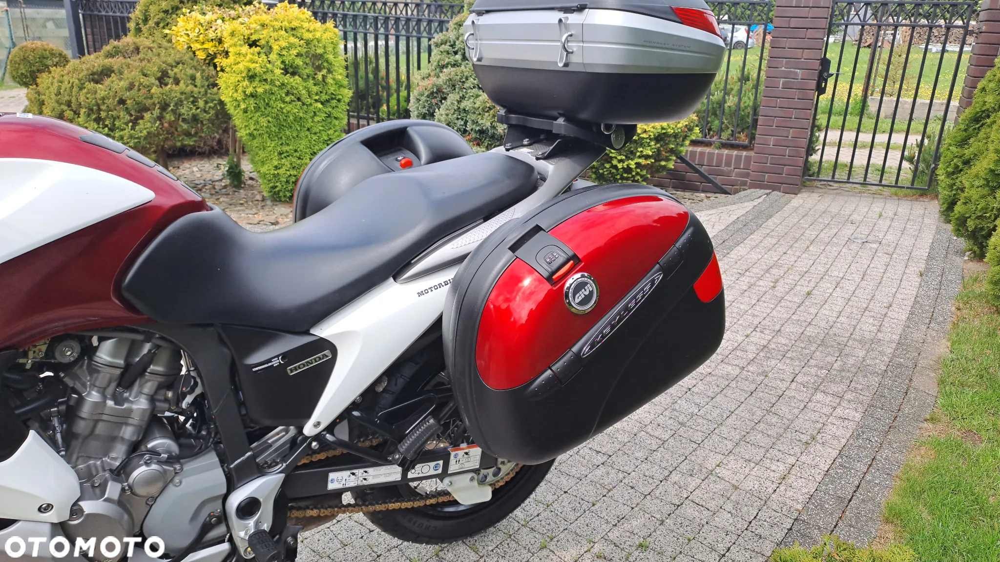 Honda XL - 36