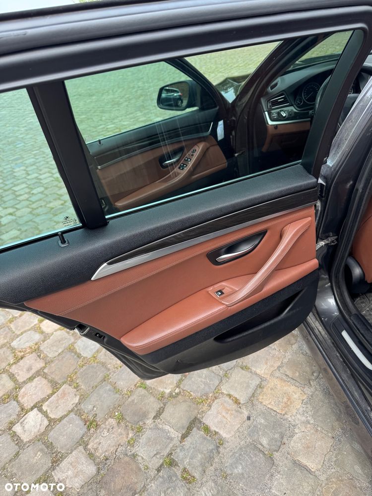BMW Seria 5 - 12