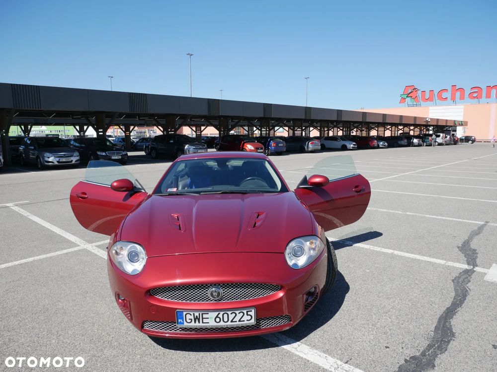 Jaguar XK XKR - 11