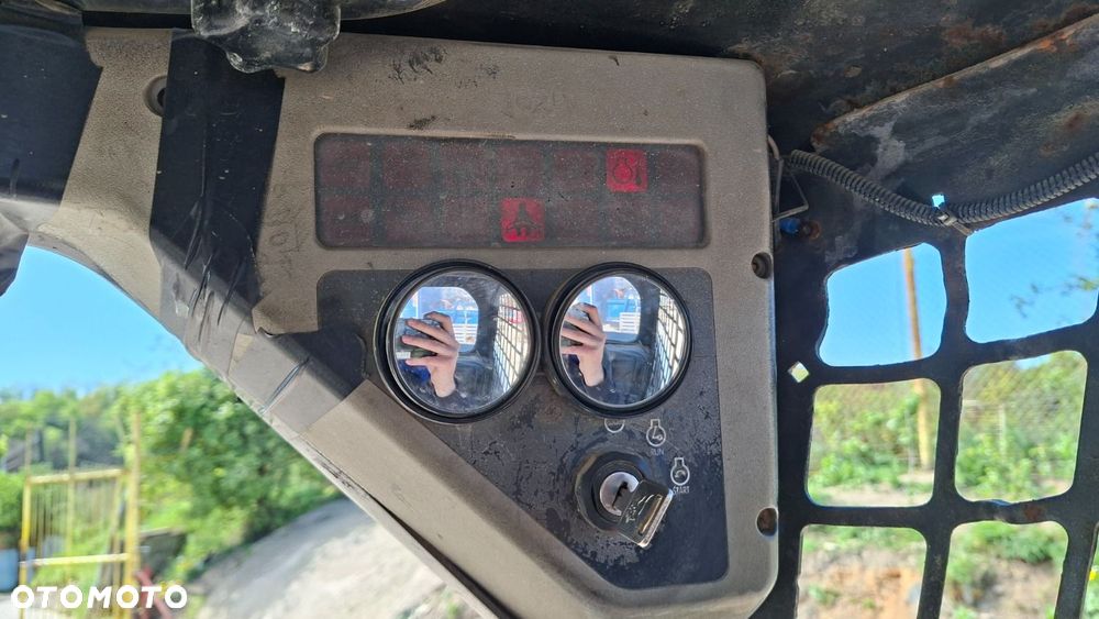 Bobcat S 150 4X4 - 15