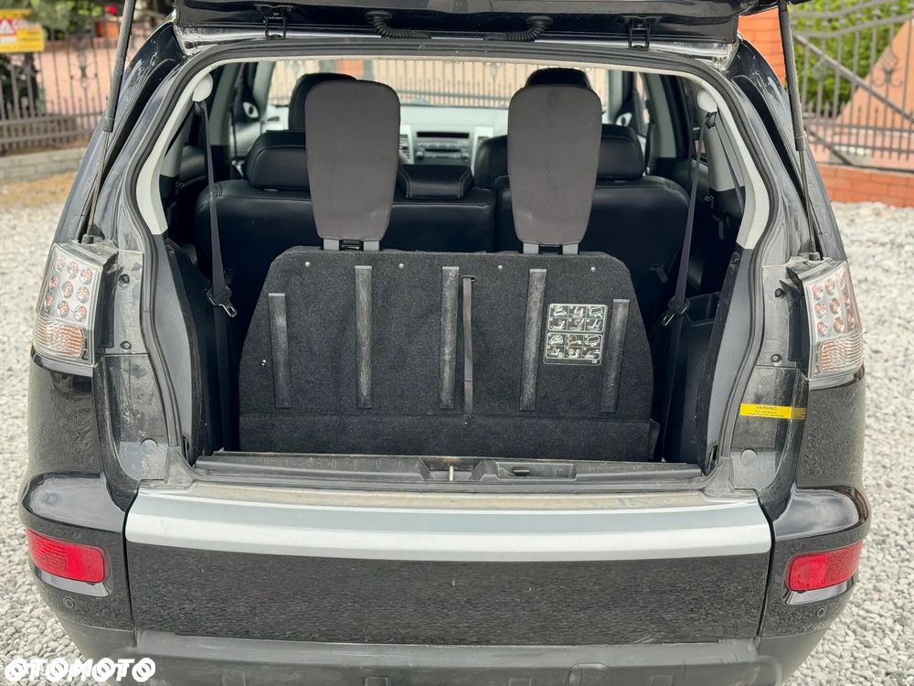 Mitsubishi Outlander 2.4 4WD CVT Intense - 15