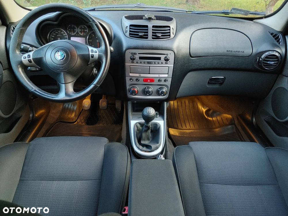 Alfa Romeo 147 1.9 JTD 8V Progression - 26