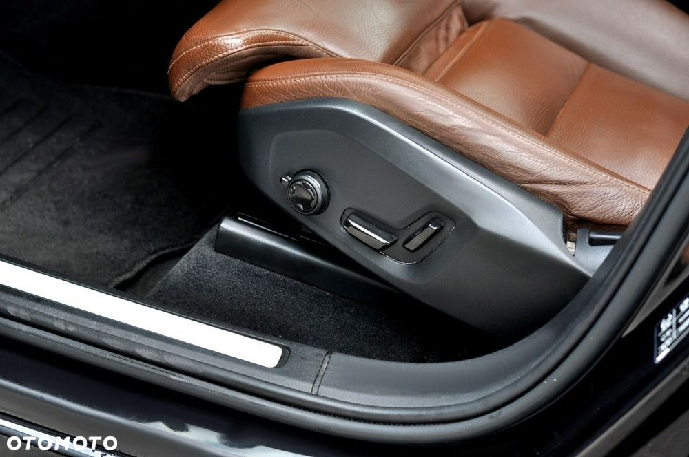 Volvo XC 60 D4 Geartronic Inscription - 22