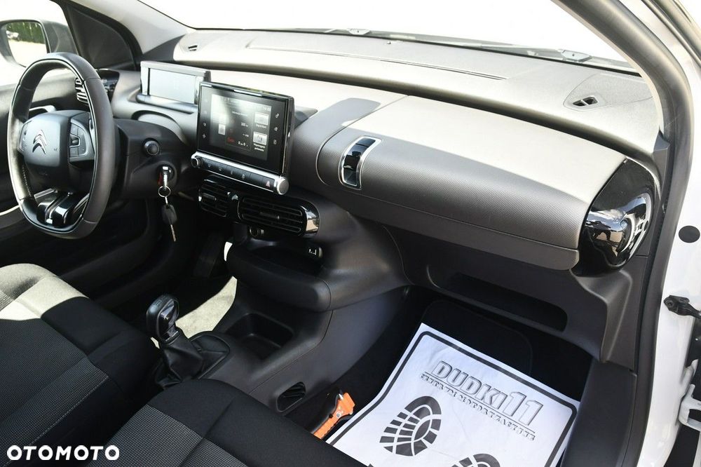 Citroën C4 Cactus - 22