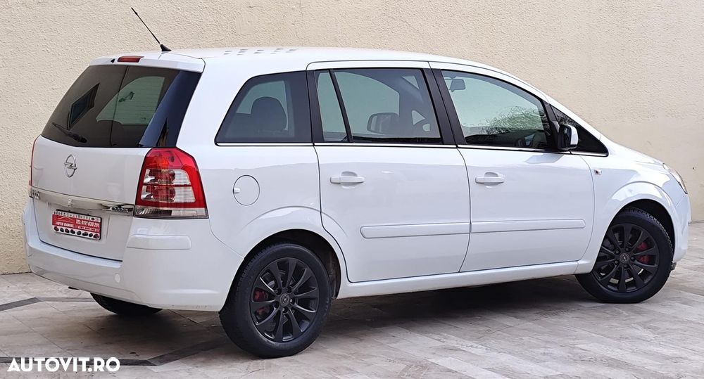 Opel Zafira - 3