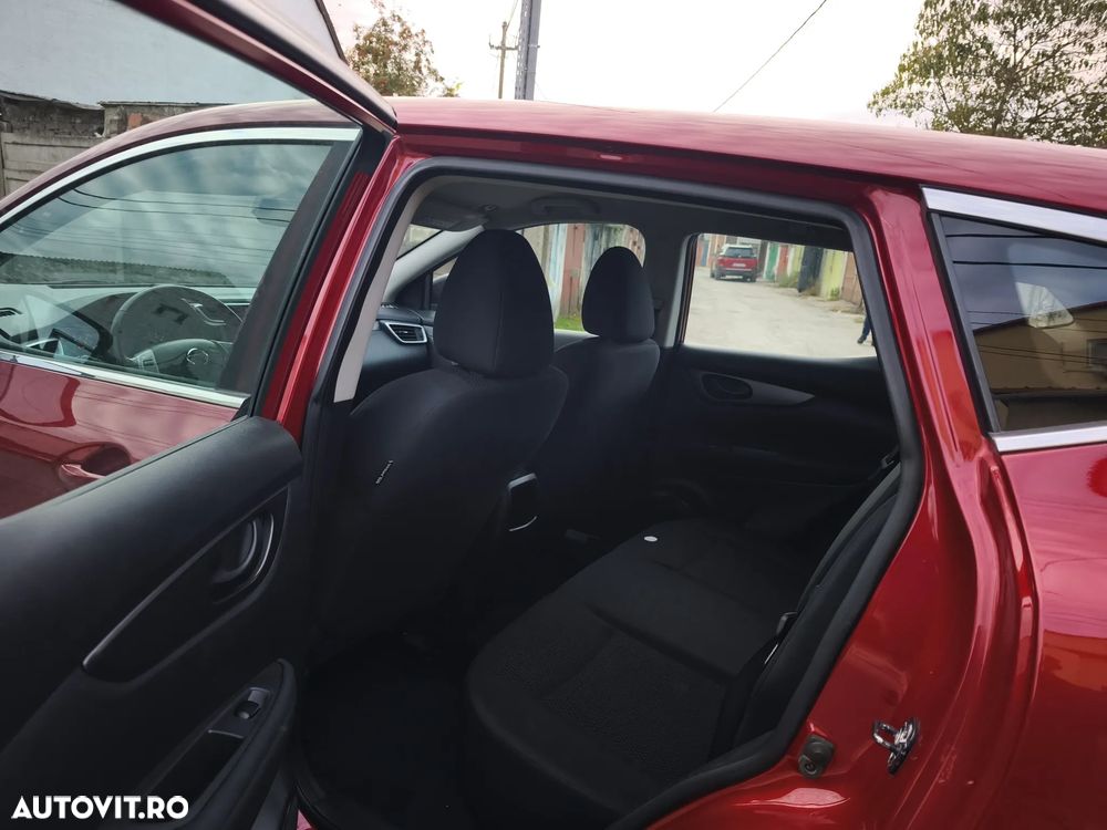 Nissan Qashqai 1.2 DIG-T N-Vision - 8