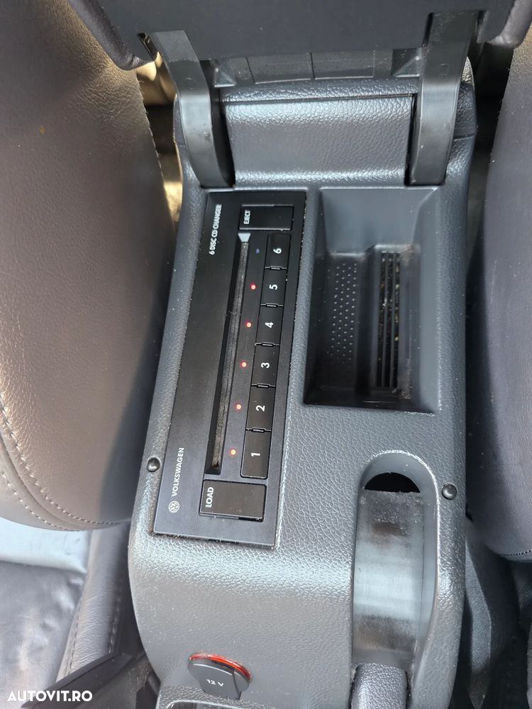 Volkswagen Jetta 2.0 TFSI Sportline DSG - 18