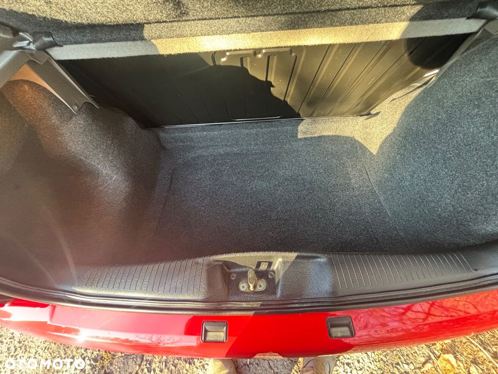 Volkswagen Polo Variant 1.4 - 13