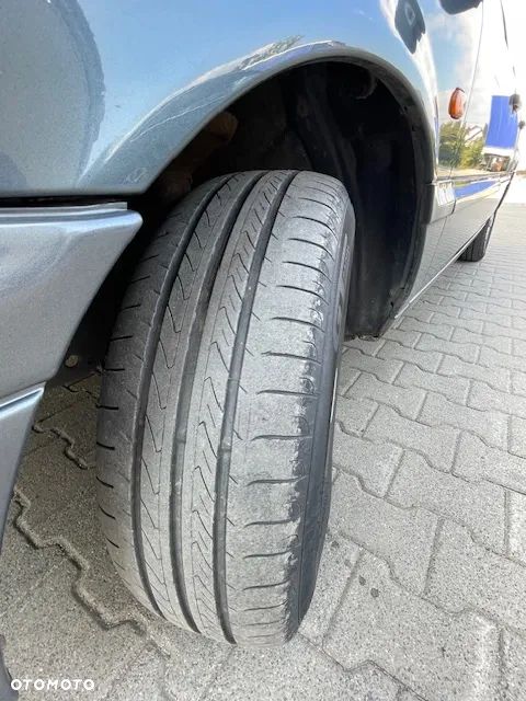 Volkswagen Passat - 10