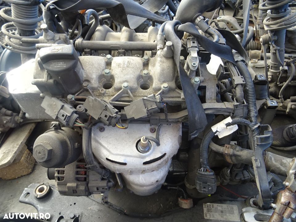 Motor Volkswagen Polo 1.2 6V benzina CHF din 2006 fara anexe - 1