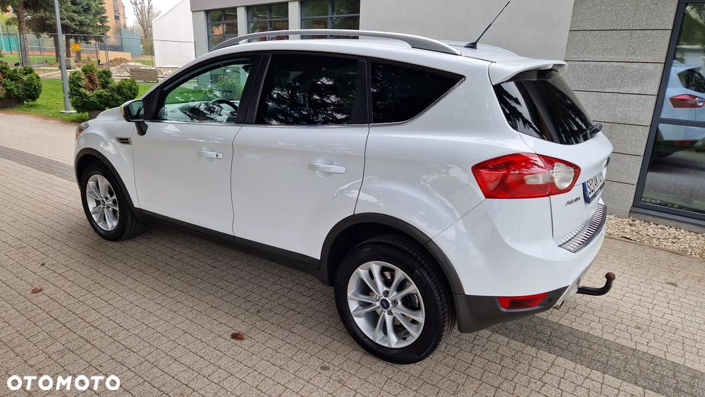 Ford Kuga 2.0 TDCi 4x4 Titanium - 39
