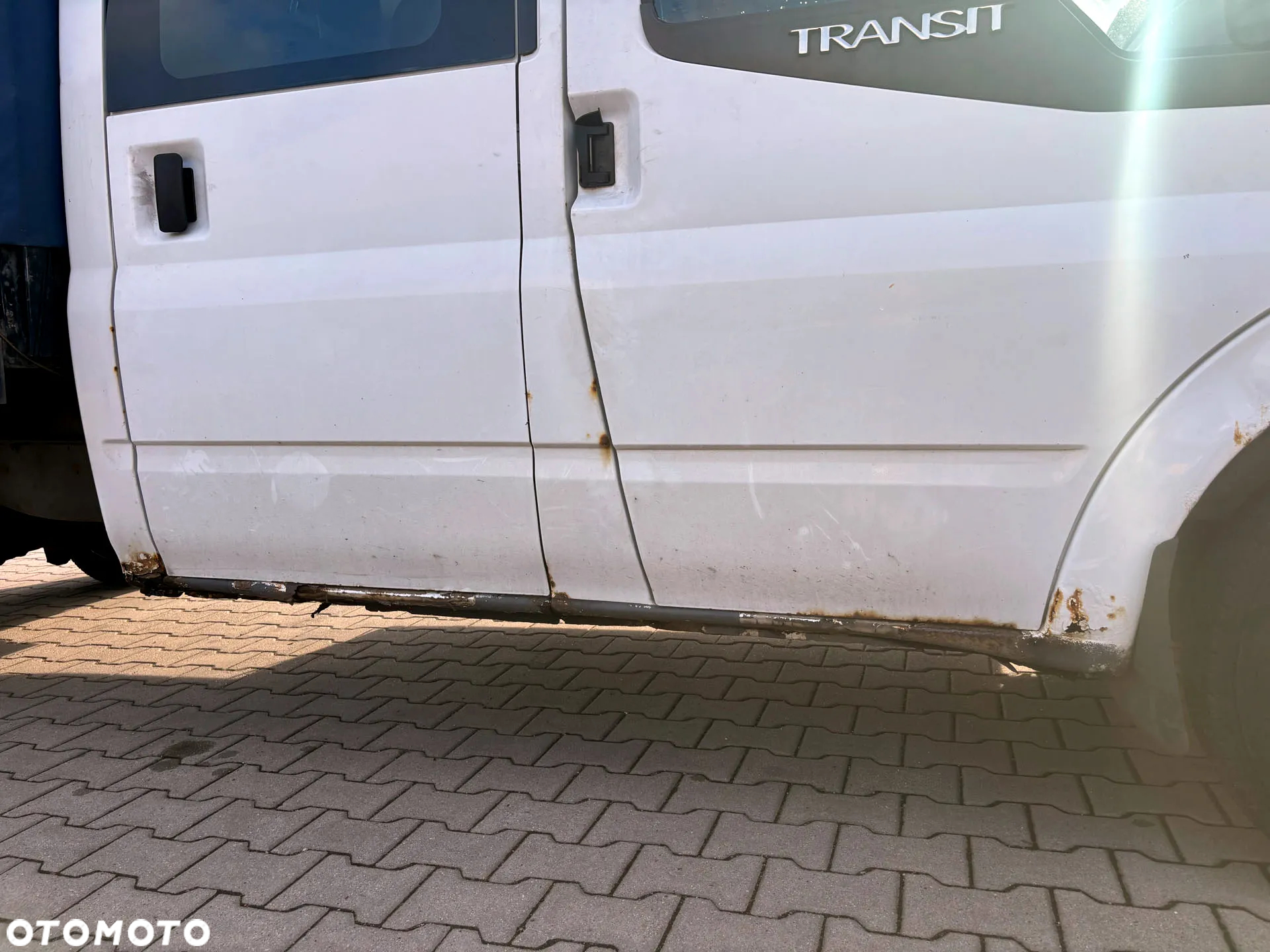Ford Transit - 11