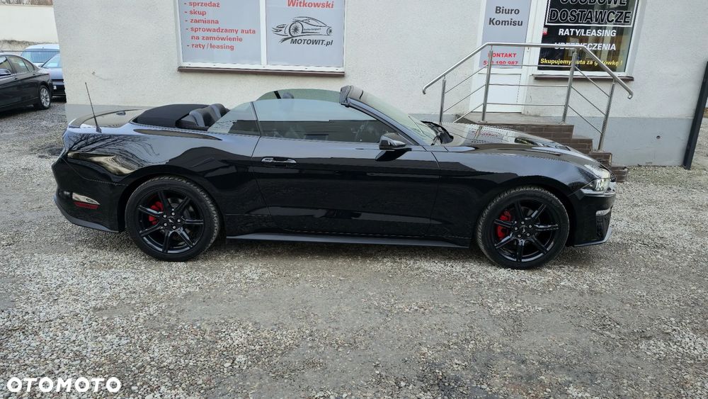 Ford Mustang - 20