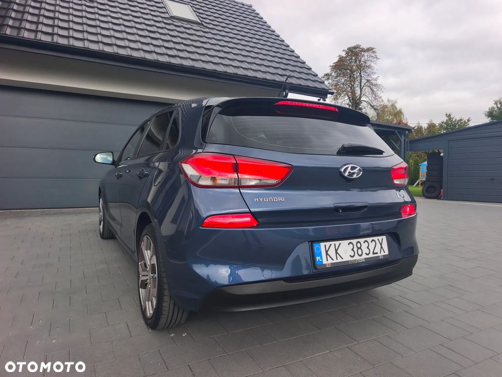 Hyundai i30 - 16