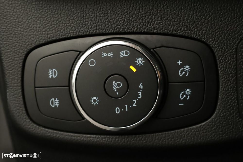 Ford Focus SW - 20