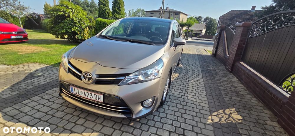 Toyota Verso 1.6 D-4D 7-Sitzer Start/Stop Executive - 8