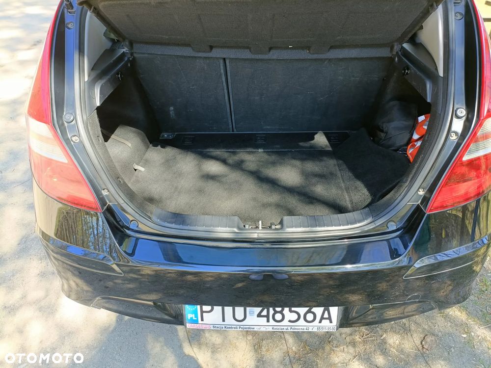 Hyundai i30 1.4 Classic EU5 - 7